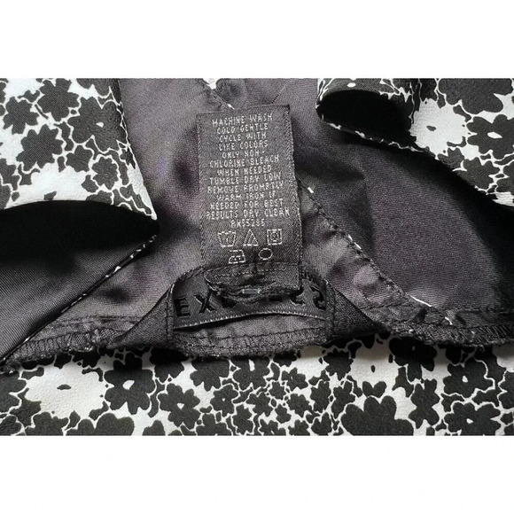 Y2K Express Floral sleeveless dress size 5/6 Black And White Knee Length - Picture 12 of 12